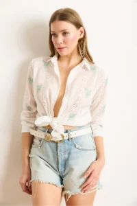 Olalook Women's White Pink Embroidered Stripe Scallop Detailed Shirt - Image 4