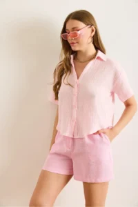 Olalook Women's Pink V-Neck Short Sleeve Muslin Shirt - Image 2