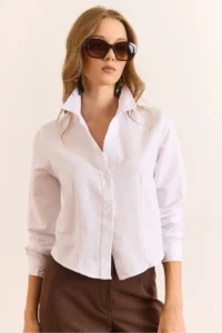 Olalook Women's White 2 Button Darted Waist Crop Shirt - Image 3