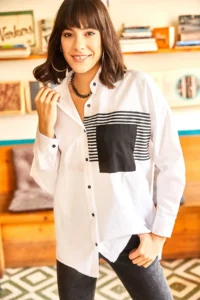 Olalook Women's White Pocket Detailed Boyfriend Woven Shirt - Image 3