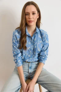 Olalook Women's Light Blue Ivy Scalloped Denim Look Shirt - Image 6