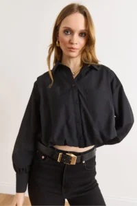 Olalook Women's Black Lined Overalls Pleated Crop Shirt - Image 5