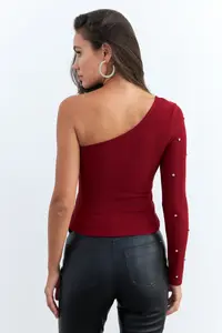 Cool & Sexy Women Burgundy Stone Single Arm Crop Blouse - Image 6