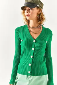 Olalook Women's Emerald Green Accessory Pocket Detailed Buttoned Cardigan - Image 3