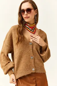 Olalook Women's Camel Stone Buttoned Soft Textured Knitwear Cardigan