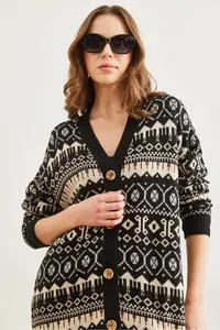 Olalook Women's Black Ethnic Patterned Oversize Knitwear Cardigan - Image 4