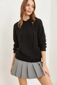 Olalook Women Black Hooded Knitwear Sweater - Image 3