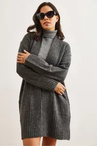 Olalook Women's Anthracite Pocket Collar Detailed Soft Textured Knitwear Cardigan - Image 4