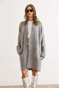 Olalook Women's Gray Pocket Collar Detailed Soft Textured Knitwear Cardigan - Image 5