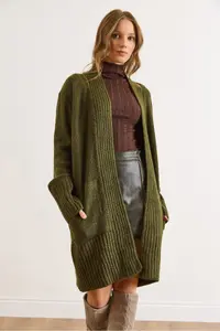 Olalook Women's Khaki Pocket Collar Detailed Soft Textured Knitwear Cardigan - Image 3