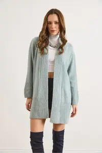 Olalook Women's Mint Green Pocket Collar Detailed Soft Textured Knitwear Cardigan - Image 2