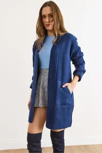 Olalook Women's Navy Blue Pocket Collar Detailed Soft Textured Knitwear Cardigan - Image 4