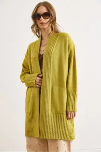 Olalook Women's Oil Green Pocket Collar Detailed Soft Textured Knitwear Cardigan - Image 4