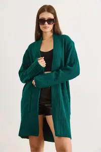 Olalook Women's Petrol Green Pocket Collar Detailed Soft Textured Knitwear Cardigan - Image 3