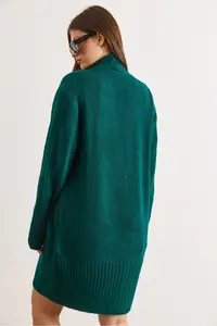 Olalook Women's Petrol Green Pocket Collar Detailed Soft Textured Knitwear Cardigan - Image 5