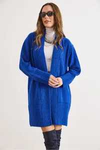 Olalook Women's Saks Blue Pocket Collar Detailed Soft Textured Knitwear Cardigan - Image 6