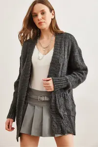 Olalook Women's Anthracite Pocket Soft Textured Knitwear Cardigan - Image 3