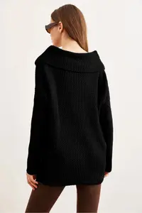 Olalook Women's Black Wrap Collar Buttoned Knitwear Cardigan - Image 4