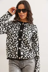Olalook Women's Black Rose Gold Buttoned Leopard Cardigan - Image 4
