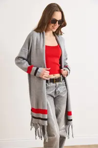 Olalook Women Gray Tasseled Poncho Cardigan - Image 4
