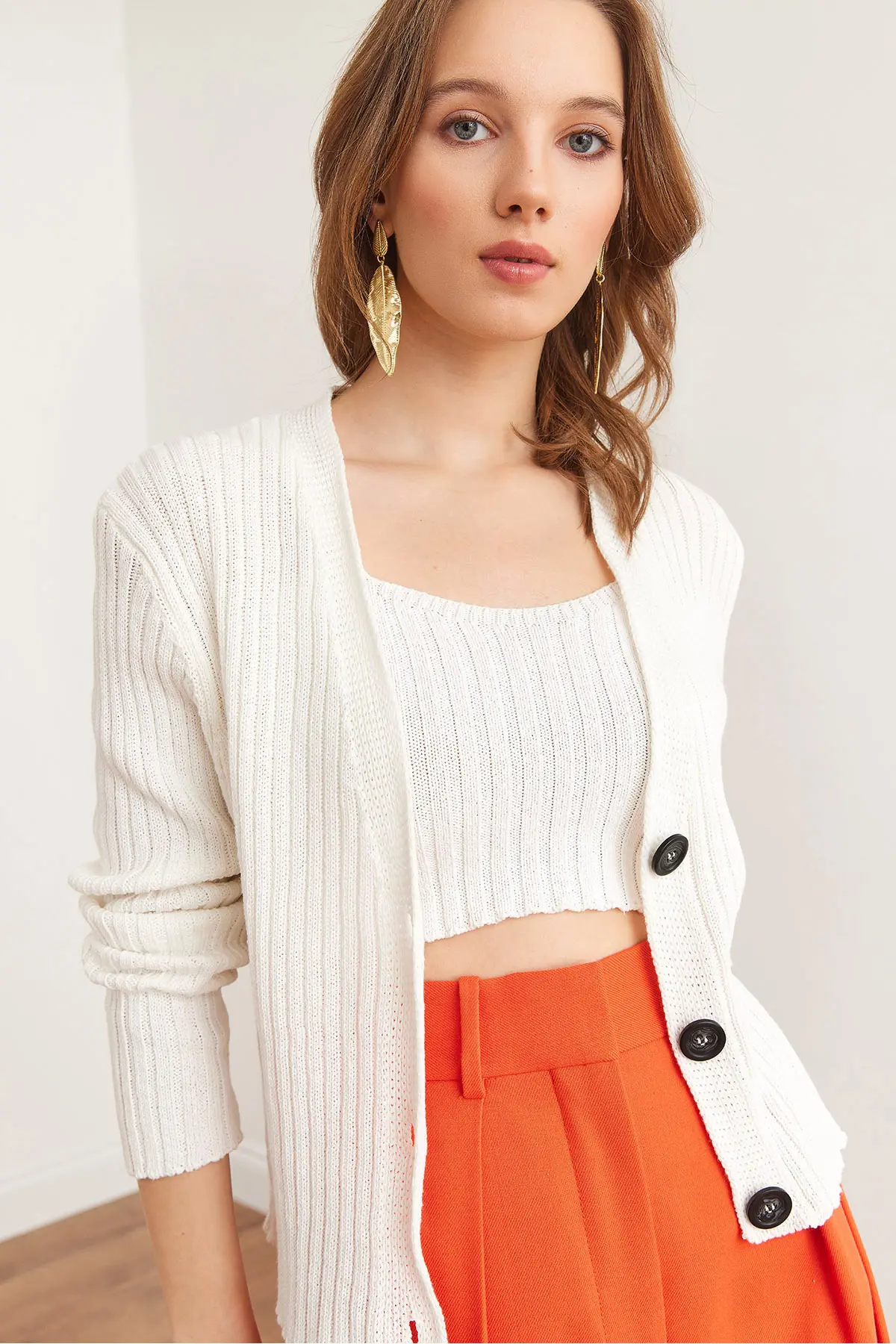 HRK-19000345-WHITE_1
