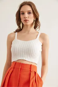 Olalook Women's White Top Cardigan Bustier Cotton Content Suit - Image 3