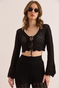 Olalook Women's Black Spanish Lace Front Sleeve Openwork Cardigan - Image 2