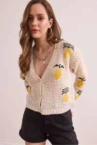 Olalook Women's Ecru Pineapple Motif Openwork Crop Cardigan - Image 3