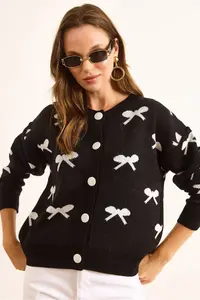 Olalook Women's Black Crew Neck Bow Detailed Buttoned Cardigan - Image 4