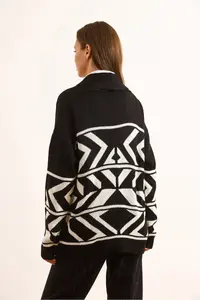 Olalook Women's Black Double Buttoned Oversize Knitwear Cardigan - Image 7