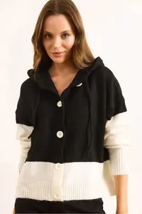 Olalook Women's Black Hooded Buttoned Color Block Knitwear Cardigan