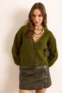 Olalook Women's Oil Green 3 Button Soft Textured Knitwear Cardigan - Image 3