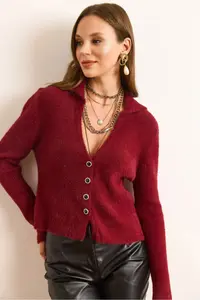 Olalook Women's Burgundy Collared Button Detailed V Beard Cardigan - Image 4