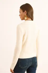 Olalook Women's Ecru Collar Button Detailed V Beard Cardigan - Image 7