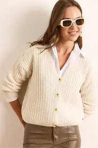 Olalook Women's Ecru 4-Button Thin Hair Braided Knitwear Cardigan - Image 6