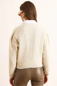 Olalook Women's Ecru 4-Button Thin Hair Braided Knitwear Cardigan - Image 7