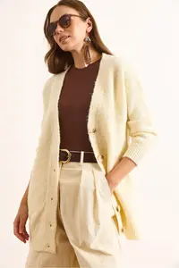 Olalook Women's Ecru 5 Button Soft Textured Thick Long Cardigan - Image 4