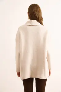 Olalook Women's Ecru Double Breasted Collar Oversize Rose Gold Knitted Cardigan - Image 7