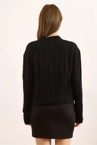 Olalook Women's Black Thick Ribbed Soft Textured Cardigan - Image 2