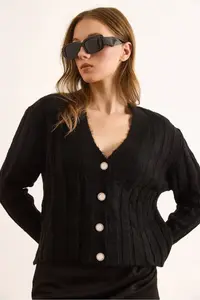 Olalook Women's Black Thick Ribbed Soft Textured Cardigan - Image 7
