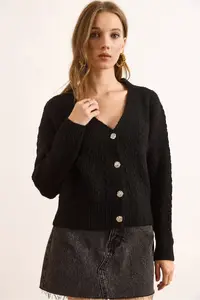 Olalook Women's Black Wave Detailed Soft Textured Cardigan - Image 4