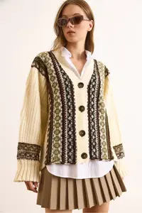 Olalook Women's Ecru Green Soft Textured Patterned Oversize Knitwear Cardigan - Image 2