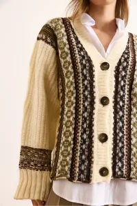 Olalook Women's Ecru Green Soft Textured Patterned Oversize Knitwear Cardigan - Image 3