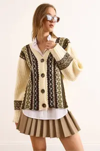 Olalook Women's Ecru Green Soft Textured Patterned Oversize Knitwear Cardigan - Image 4