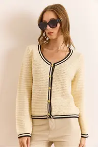 Olalook Women's Ecru V-Neck Stripe Detailed Textured Knitwear Cardigan - Image 5