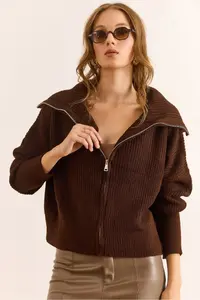 Olalook Women's Brown Wide Collar Zippered Soft Textured Knitwear Cardigan