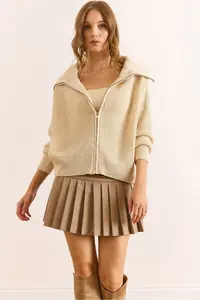 Olalook Women's Ecru Wide Collar Zippered Soft Textured Knitwear Cardigan