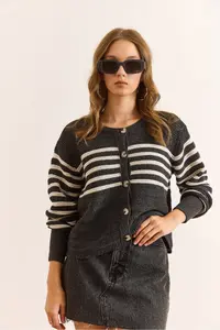 Olalook Women's Anthracite Stripe Detailed Buttoned Knitwear Cardigan - Image 6
