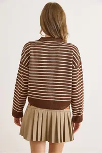Olalook Women's White Brown Stripe Detailed Bicycle Cardigan Knitwear Cardigan - Image 2