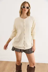 Olalook Women's Ecru Crew Neck Button Detailed Long Beard Cardigan